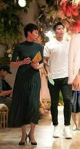 Không chỉ thân thiết với các em út trong nhà, Đoàn Văn Hậu còn từng xuất hiện với mẹ vợ tương lai tại một sự kiện.