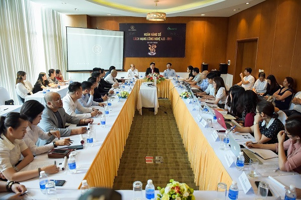 Toa dam Ngan hang so, xu the thoi cach mang cong nghe 4.0