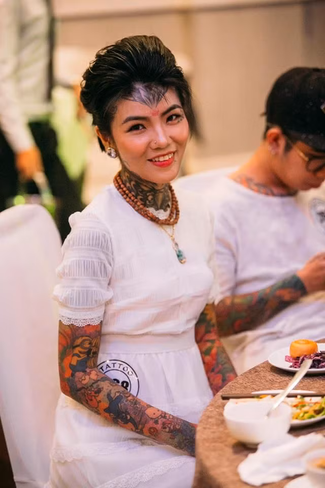 Khi mới được biết đến, Mai Phạm chỉ xăm hai tay, một vài hình xăm nhỏ ở chân, lưng và cổ nhưng hiện tại, cô đã xăm kín 90% cơ thể. Với mong muốn trở thành người phụ nữ có nhiều hình xăm nhất Việt Nam.