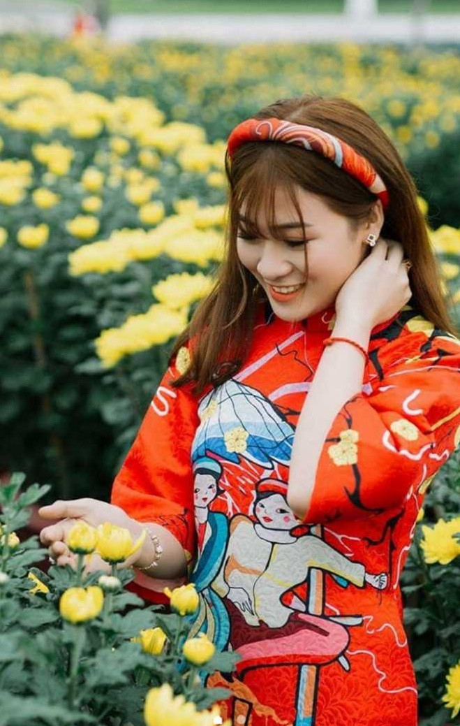 Nhiều người nhận xét vợ Fuho sở hữu nhan sắc dịu dàng, đằm thắm.