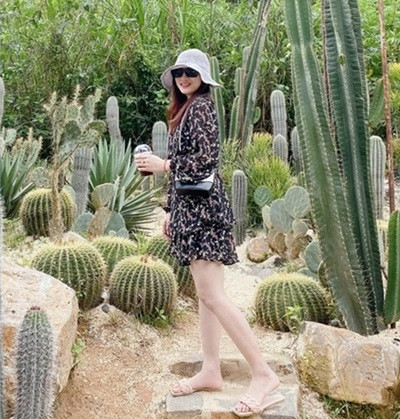 Vợ sắp cưới của chàng Lộc Fuho đang sở hữu kênh YouTube riêng với gần 50.000 người theo dõi.