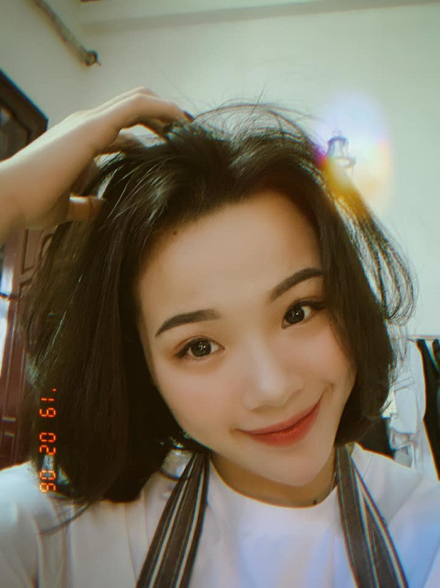 Thùy Linh sở hữu ngoại hình rất xinh xắn, nhất là trong các khoảnh khắc đời thường.