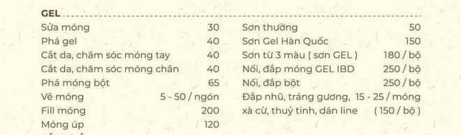 Không những thế, cô nàng cũng phát hiện giá trên hoá đơn và bảng giá của shop có sự chênh lệch.