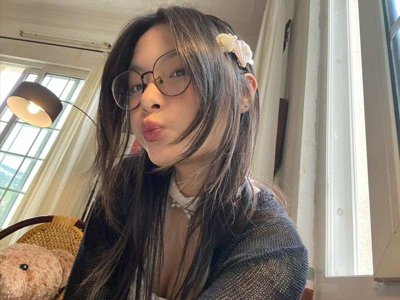 Dành cho những ai chưa biết về con gái MC Phan Anh, Bo sinh năm 2006, tên thật là Hoàng Dương Bảo Anh.