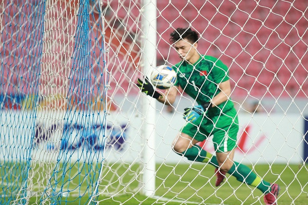 Sai lam cua Bui Tien Dung, U23 Viet Nam ve que an Tet-Hinh-5