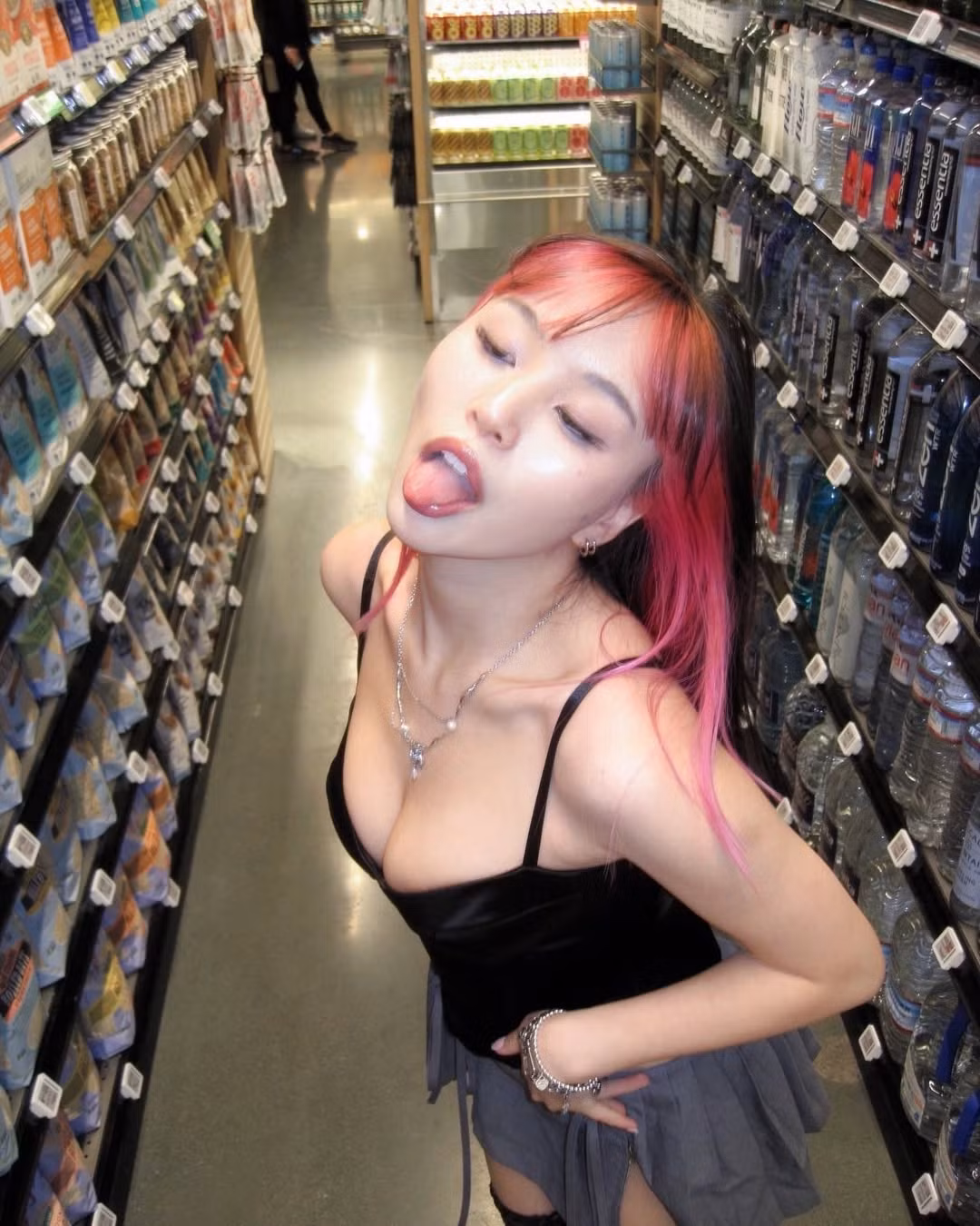 Màn cosplay này sau đó đã thu hút hơn 1 triệu view chỉ sau vài giờ đăng tải.