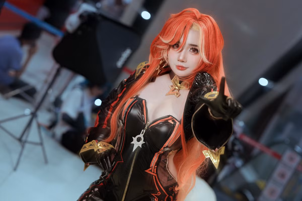 Minh Khuê được xem là khá táo bạo khi công khai theo đuổi phong cách quyến rũ, táo bạo.