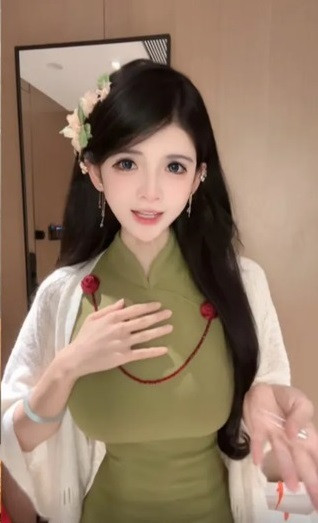 Tính đến ngày 21 tháng 10 năm 2024, Goutou Loli đã thu hút được 3,769 triệu người hâm mộ trên Douyin.