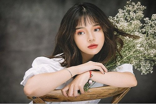 Hay cách đây chưa lâu, Linh Ngọc Đàm cũng để lộ việc sắp mua tặng cho bố mẹ một chiếc xe ô tô. Nữ streamer còn tự mua đất, mua nhà chung cư ở độ tuổi còn rất trẻ khiến nhiều người ngưỡng mộ.