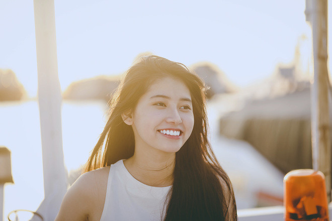 Thời điểm bất ngờ nổi tiếng nhờ bức ảnh ngủ gật, Thu Uyên là sinh viên ngành Quản trị Kinh doanh của trường Đại học FPT.