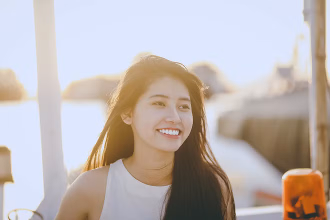 Thời điểm bất ngờ nổi tiếng nhờ bức ảnh ngủ gật, Thu Uyên là sinh viên ngành Quản trị Kinh doanh của trường Đại học FPT.