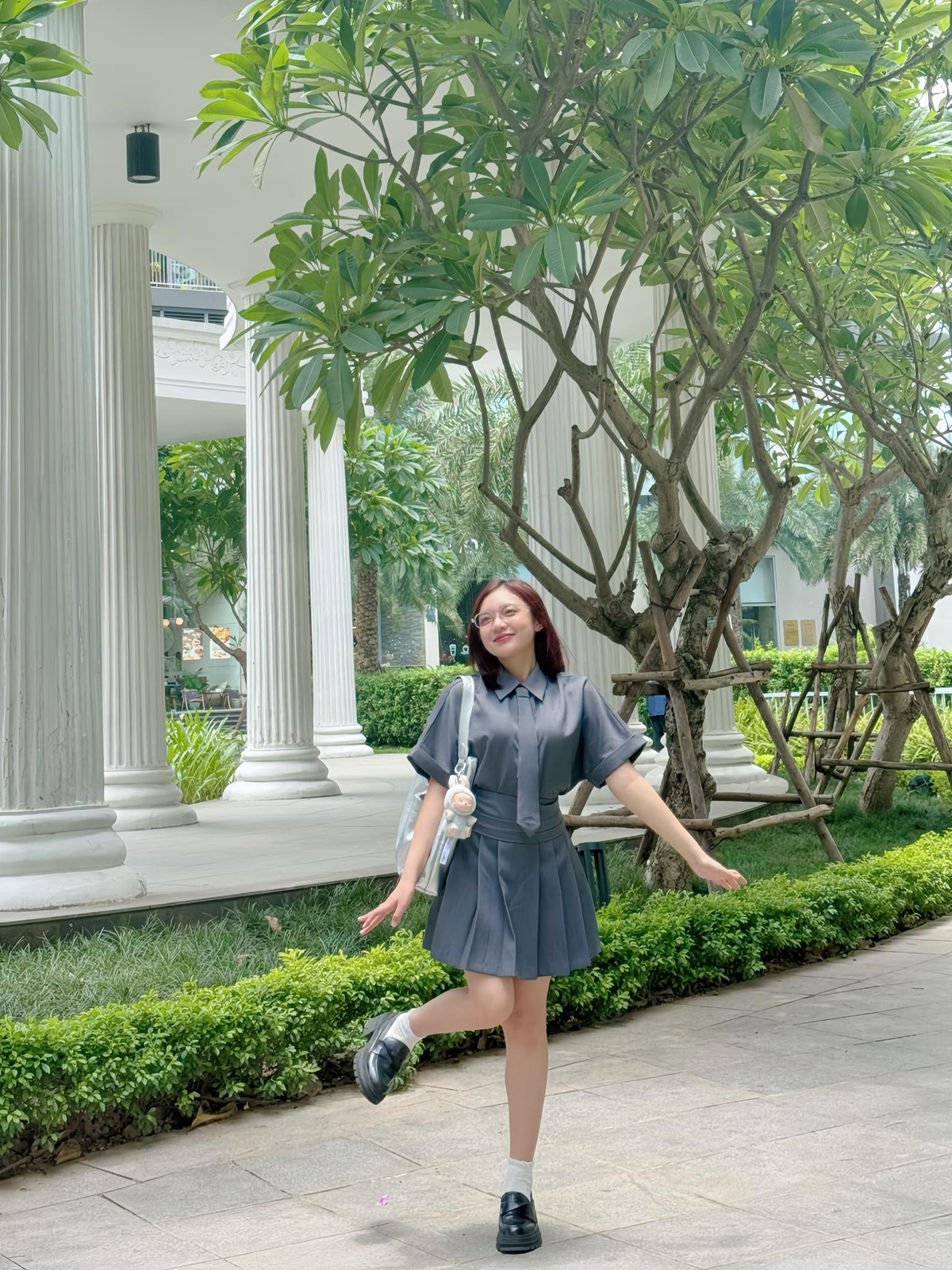 Trước đó, Phương Thảo cùng từng gặp sự cố bất ngờ khi vấp ngã trên sân khấu của giải đấu APL 2022.