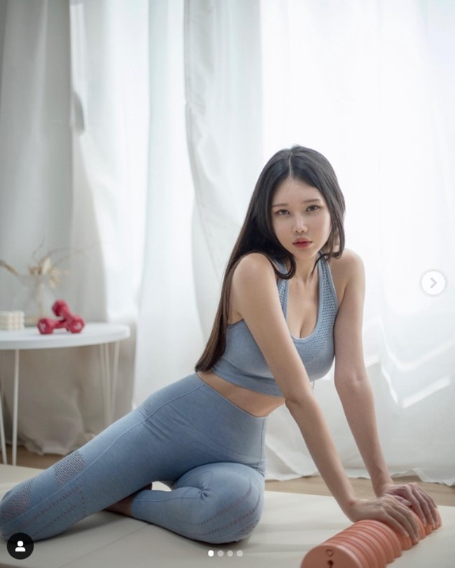 Alist Mary có sở thích với múa cột – bộ môn với độ khó cao nhưng có tác dụng trong việc cải thiện sự dẻo dai, thúc đẩy tuần hoàn máu và “đẽo” dáng cực tốt.