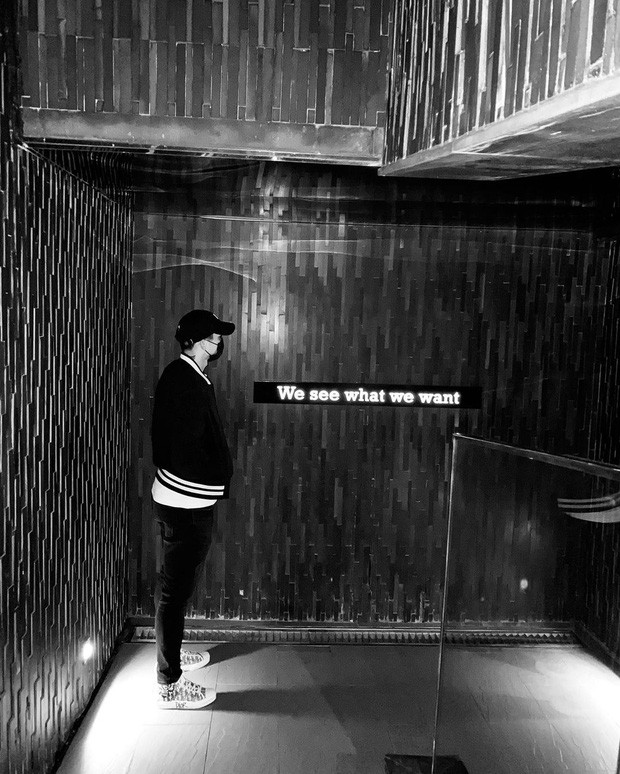 Thậm chí, bạn gái tin đồn Đoàn Văn Hậu và anh chàng còn bonus hẳn 1 quả caption như tạo cơ hội cho dân tình bàn tán.