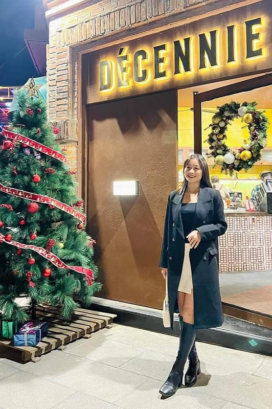 Hoàng Thị Loan sở hữu làn da trắng, nụ cười tỏa nắng và vẻ đẹp mộc mạc.