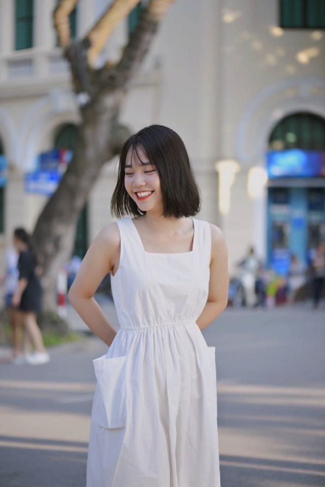 Chính những công việc như người mẫu make up, chụp ảnh và kinh doanh online đem lại cho Thúy Quỳnh khoản thu nhập đáng nể từ 10-20 triệu đồng/tháng để giúp đỡ gia đình và học hỏi thêm nhiều kiến thức xã hội.