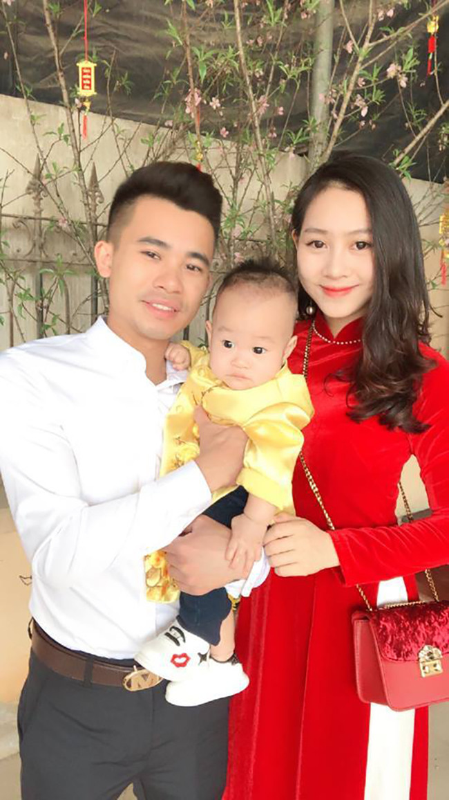 Về cuộc sống làm vợ, làm mẹ, Yến Xôi bộc bạch: “Từ khi làm mẹ, làm vợ, cuộc sống của tôi dường như thay đổi hoàn toàn. Trước đây tôi nghĩ những công việc như nội trợ gia đình, thay bỉm, tắm rửa và cho con ăn,... sẽ khiến tôi lúng túng. Nhưng mọi chuyện giờ đây đã khác....