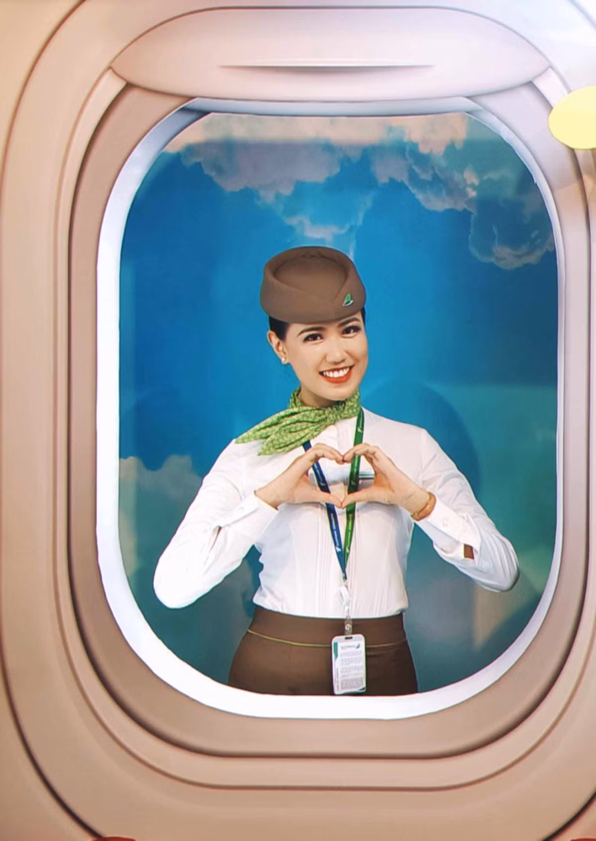 Bởi vì hiện tại cân nặng và số đo 3 vòng của tôi cũng không phải quá chuẩn. Nên để bản thân thật sự toả sáng khi tham gia, tôi cần phải tập luyện và giảm lượng calo nạp vào cơ thể rất nhiều dù biết rằng việc ép cân trong thời gian gấp rút cũng sẽ ảnh hưởng cơ thể" - Wendy Thùy Nguyễn trải lòng.