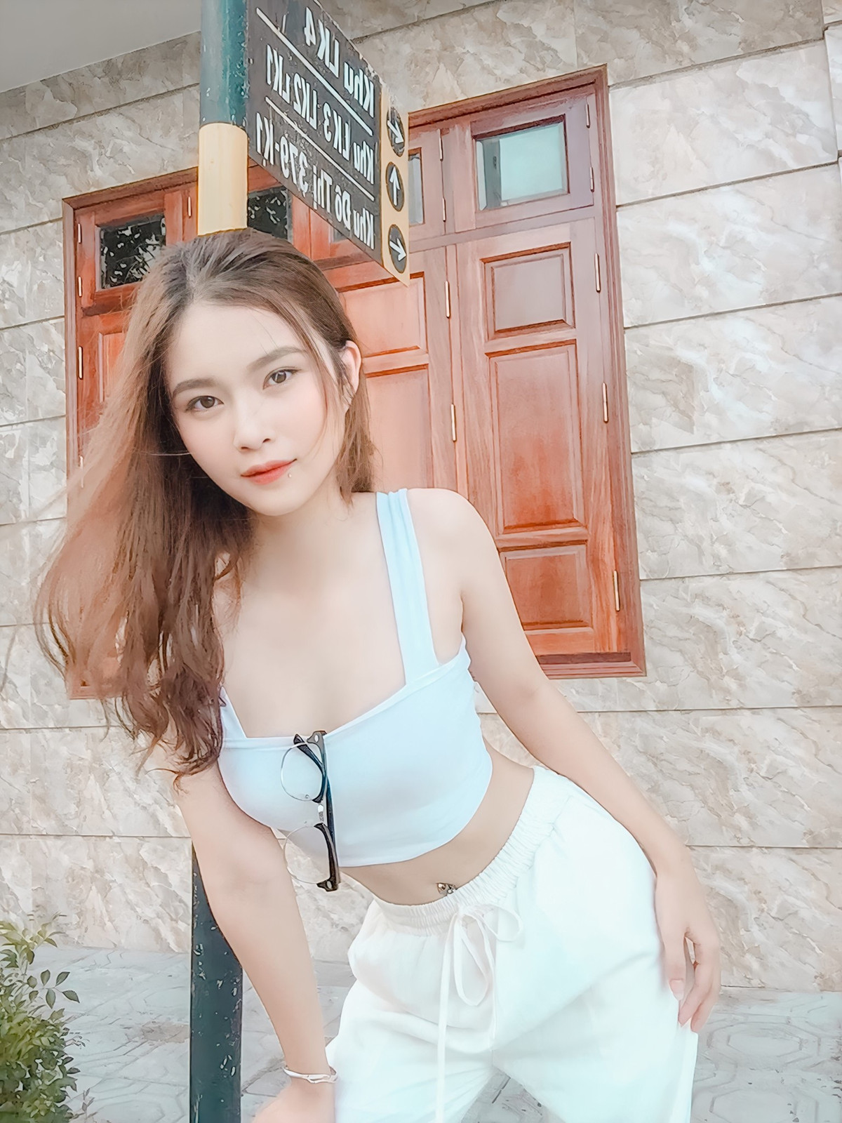 Thanh Thuý ưa chuộng phong cách trẻ trung, tươi mới đúng với lứa tuổi của mình.