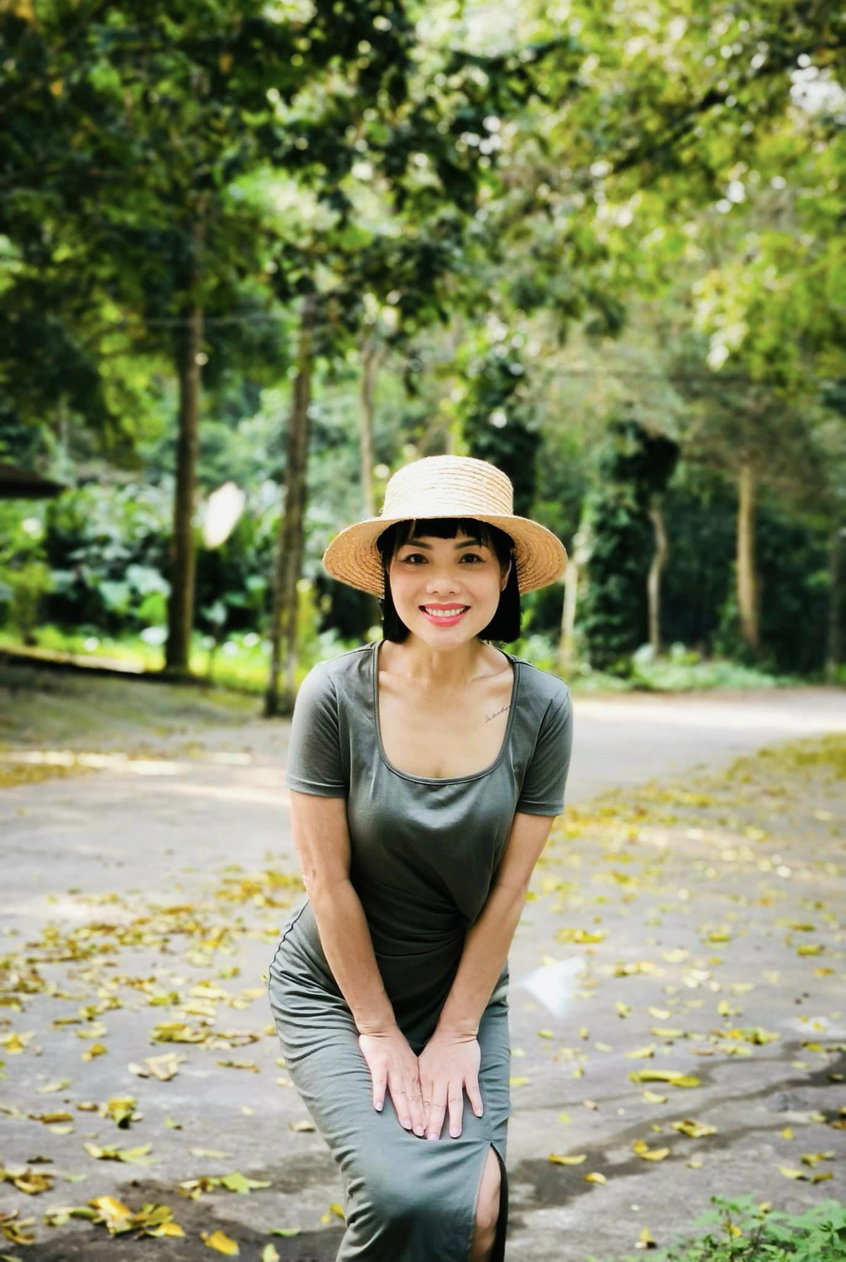 Ngoài ra, Bạch Dương tập trung phát triển kênh YouTube dạy tiếng Anh cho trẻ em.