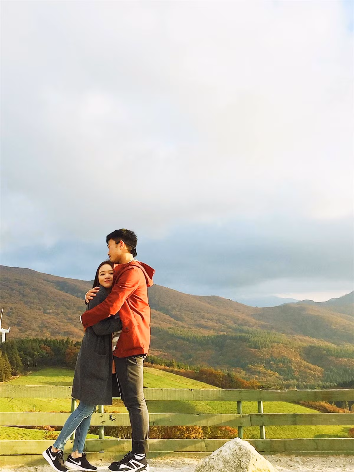 Sự đồng hành từ công việc lẫn cuộc sống này cũng chính là lý do mà Xuân Trường từng công khai nói lời cảm ơn vợ tại một sự kiện hồi đầu năm nay.