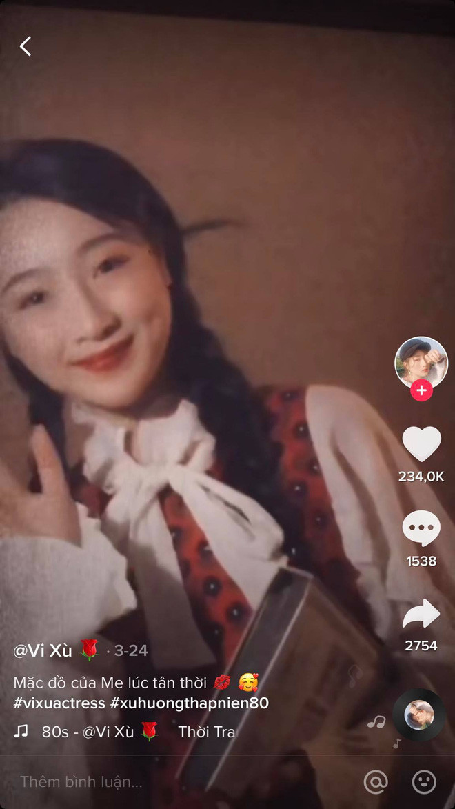 Chắc chắn hồi đó mẹ của cô nàng cũng phải hot girl chứ không phải dạng vừa đâu.