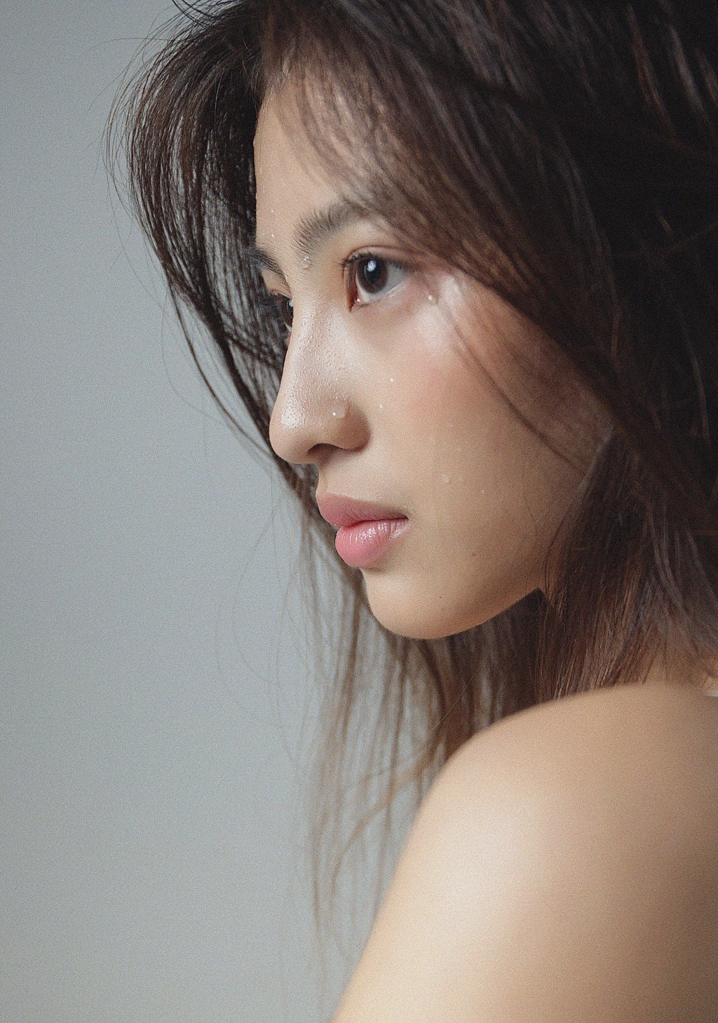 Nhan sắc thu hút này của Dương Minh Ngọc một lần nữa giải thích lý do cô nàng được đề cử vào Top 100 gương mặt đẹp nhất thế giới.