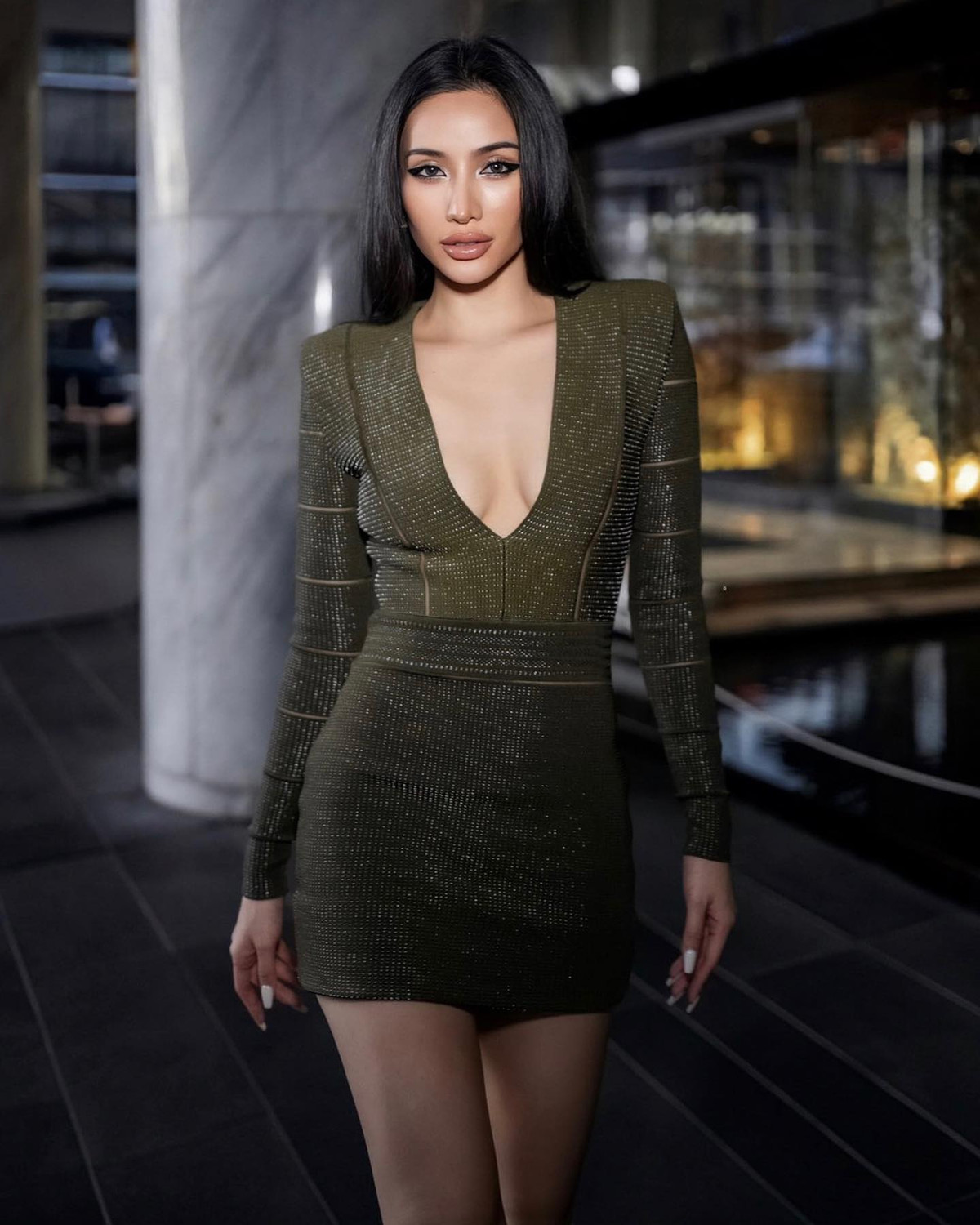 Năm 2018, Meo Meo tái hôn với một Việt kiều Canada. Có một thời gian cô thường chia sẻ nhiều khoảnh khắc ngọt ngào cùng với chồng và sang Canada sinh sống. Cựu hot girl cũng thoải mái khoe những món quà khủng chồng tặng như chiếc Mercedes G63 vì “dịch dủng ở nhà than chán hoài”.