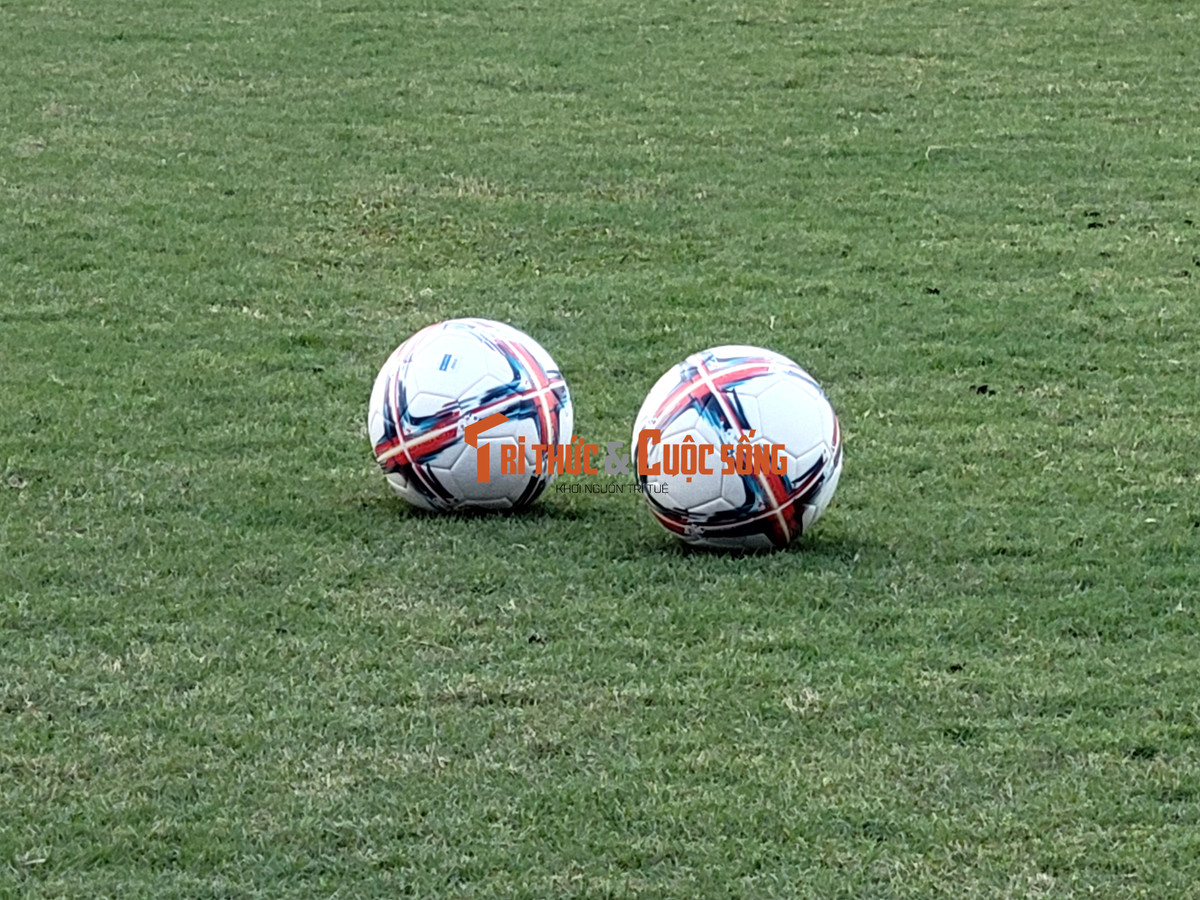 Tuyen Viet Nam danh roi tran hoa dang tiec truoc Iraq-Hinh-14