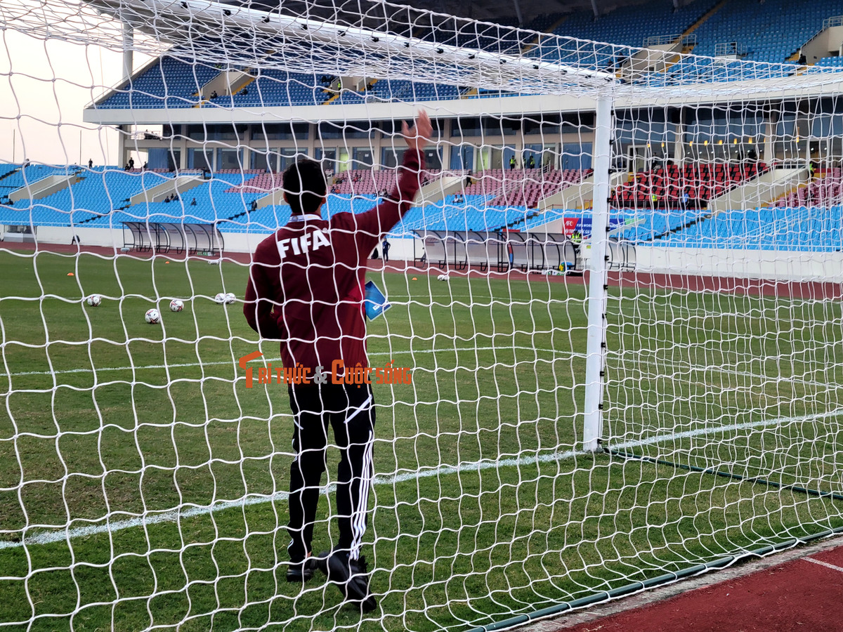 Tuyen Viet Nam danh roi tran hoa dang tiec truoc Iraq-Hinh-9