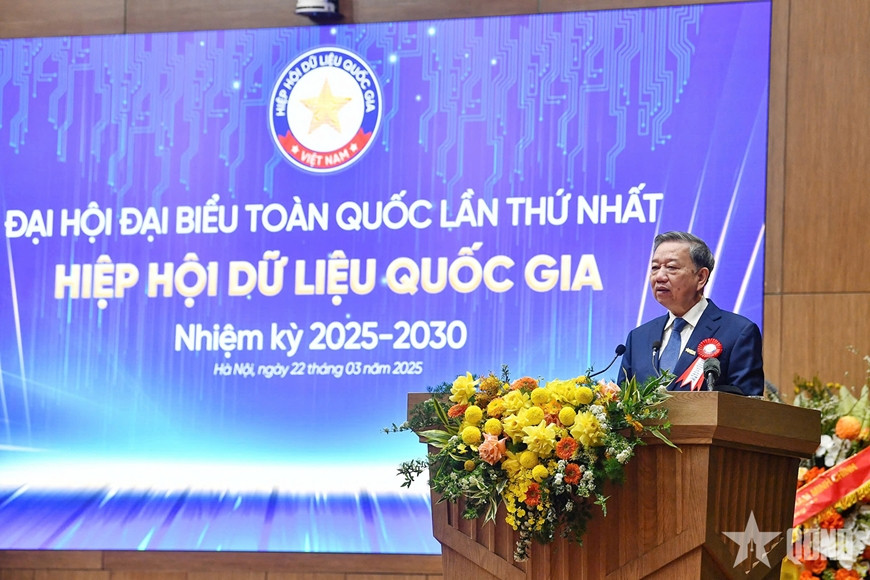 Tổng Bí Thư Tô Lâm: Đưa Việt Nam trở thành quốc gia số, phát triển dựa trên dữ liệu - Hình 3 Tong Bi Thu To Lam: Dua Viet Nam tro thanh quoc gia so, phat trien dua tren du lieu-Hinh-3