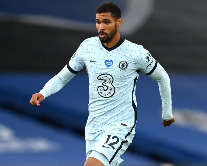 Theo Goal, HLV Frank Lampard đã chính thức lên tiếng về tương lai của tiền vệ Ruben Loftus-Cheek trong thị trường chuyển nhượng hè năm nay. Cụ thể, chiến lược gia trẻ tuổi xác nhận có ít nhất 2 CLB là West Ham và Aston Villa đang quan tâm đến tiền vệ người Anh và Chelsea có thể để anh đi theo dạng cho mượn.