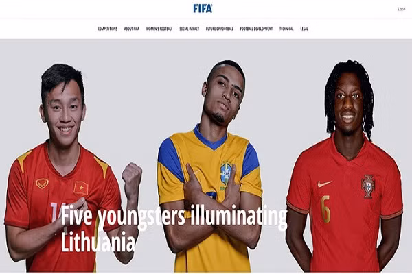 FIFA chon Van Hieu vao top 5 cau thu tre hay nhat vong bang World Cup