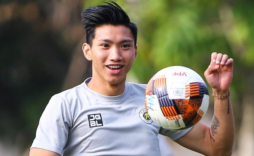 Sau 5 năm kể từ trận đấu "Thường Châu tuyết trắng", cái tên Đoàn Văn Hậu hầu như không vắng mặt ở bất kỳ giải đấu nào.