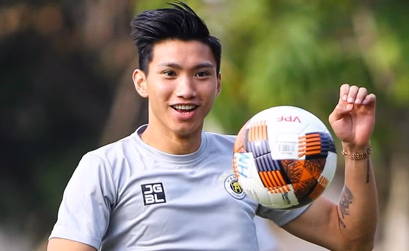 Sau 5 năm kể từ trận đấu "Thường Châu tuyết trắng", cái tên Đoàn Văn Hậu hầu như không vắng mặt ở bất kỳ giải đấu nào.