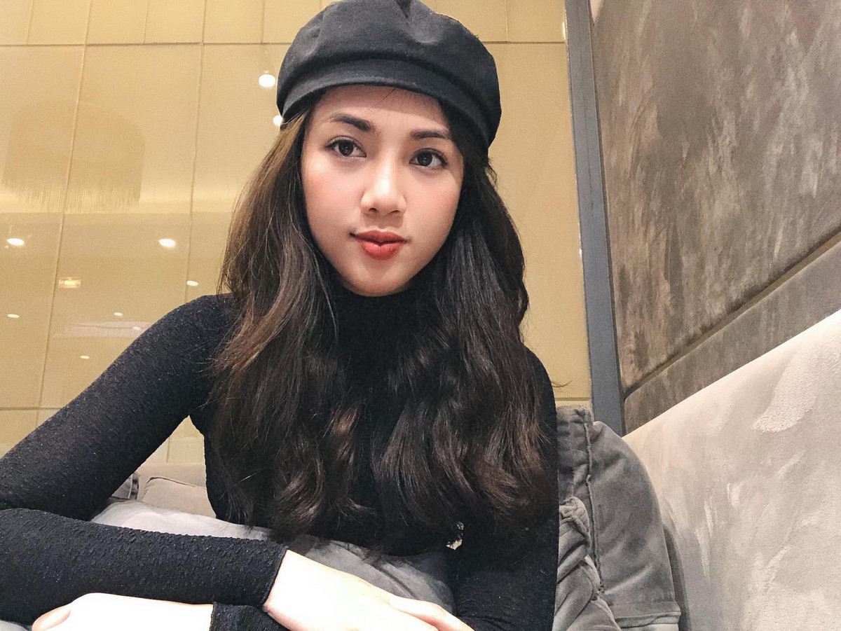 Bên cạnh đó, nữ điều dưỡng mong cộng đồng không kỳ thị nhân viên y tế. 9X cho biết mọi người như cô nàng có quyền nghỉ việc không lương để không phải đi làm giữa tâm dịch, nhưng họ vẫn tự nguyện đến bệnh viện.