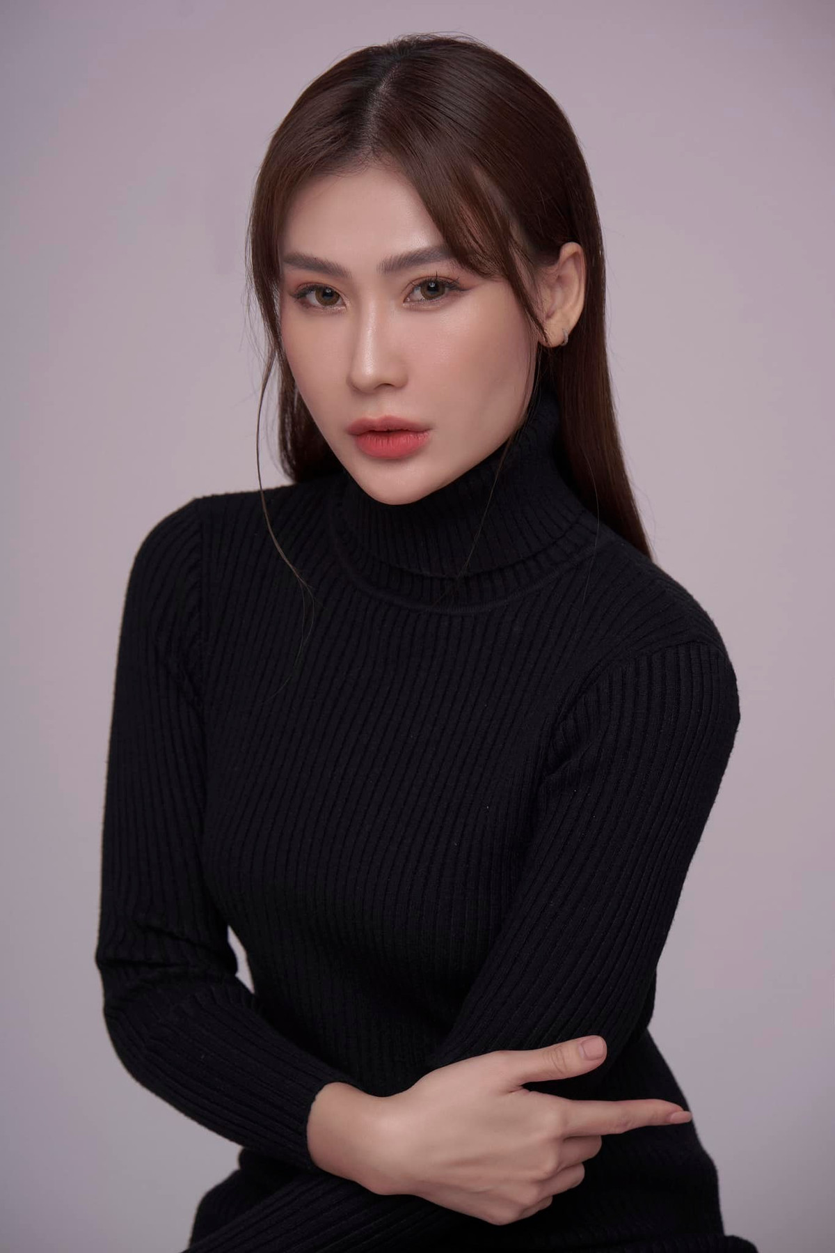 Ngoài ra, Ngọc Ánh còn kinh doanh trong lĩnh vực thời trang, làm đẹp.