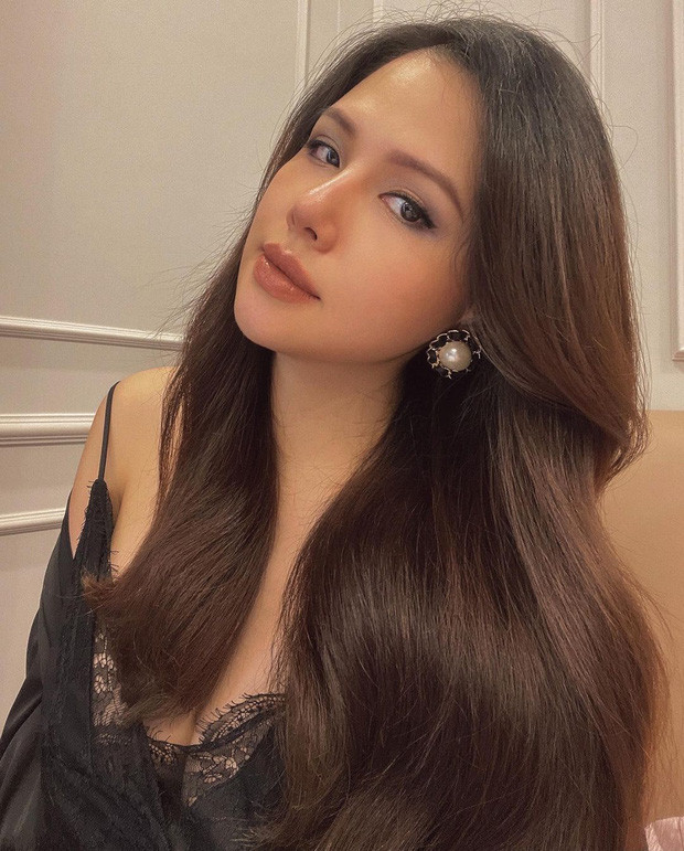 Gái một con trông mòn con mắt, Phanh Lee sớm comeback trên đường đua nhan sắc với hội chị em bằng loạt ảnh trang điểm tone nâu tây sang chảnh.