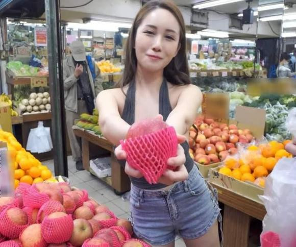 Khi bức ảnh này được chụp lại và chia sẻ nhận được hàng nghìn lượt thích, bình luận và chia sẻ.