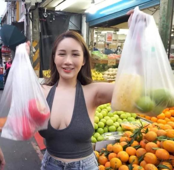 Nó được ghi lại trong clip của một YouTuber Đài Loan. Nội dung clip của anh chàng thường đến nhiều nơi để có thể quay những nét văn hóa truyền thống độc đáo của Đài Loan.
