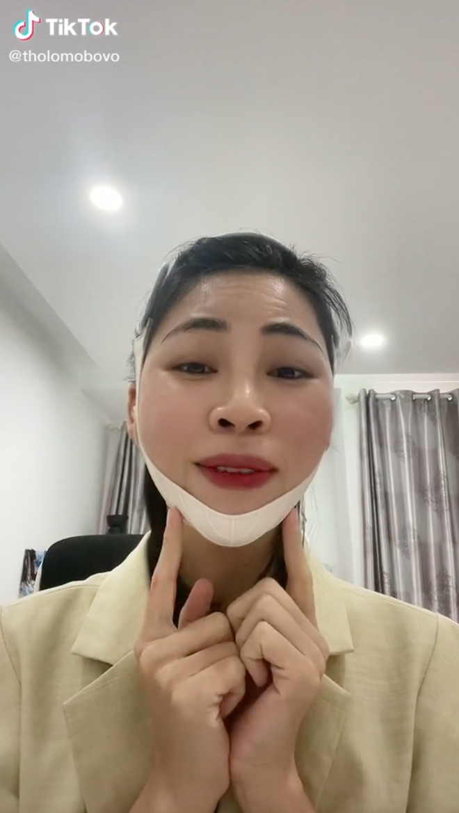 Màn thông báo trở lại của Thơ Nguyễn lập túc vấp phải luồng ý kiến từ dân mạng, đặc biệt là các phụ huynh có con nhỏ hay xem Youtube của nhân vật này. Đa phần đều cho rằng, dường như nữ chính có màn xin lỗi nửa vời và chỉ là giải pháp tình thế để chờ sóng yên biển lặng rồi trở lại.