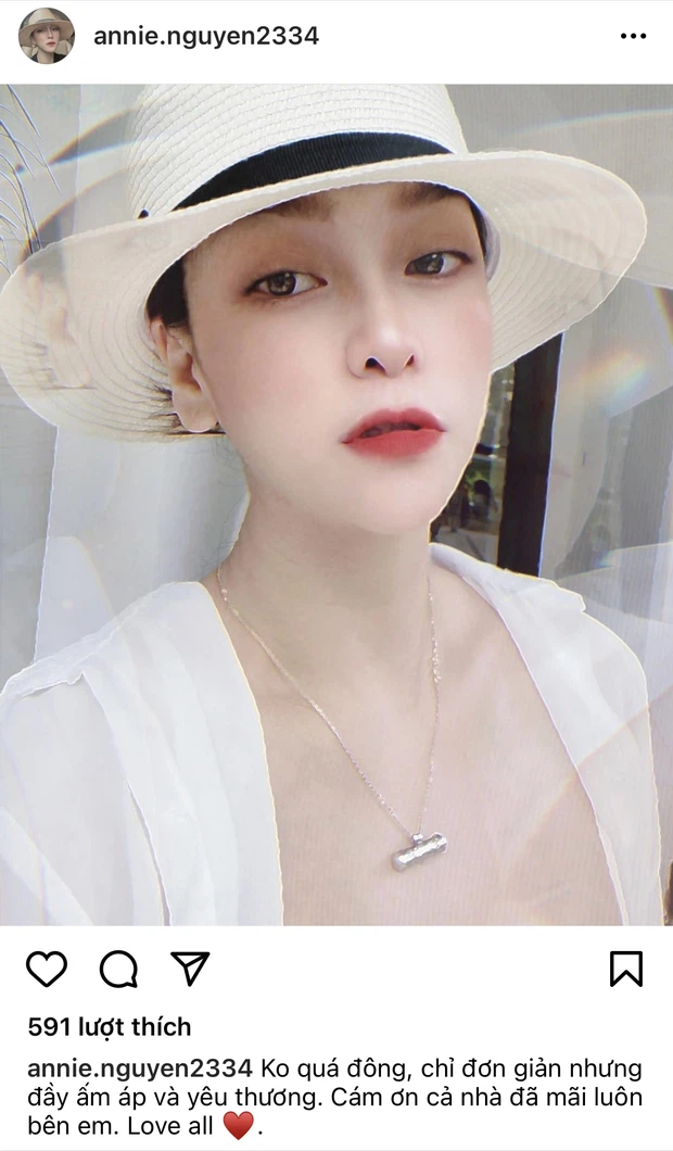 Trong khi Minh Nhựa liên tục "gây bão" trên MXH bởi những động thái là các status khó hiểu, "bà cả" tuyệt nhiên không có bình luận hay lời thanh minh nào khi chồng cũ yêu cầu toà tuyên bố mình mất tích.