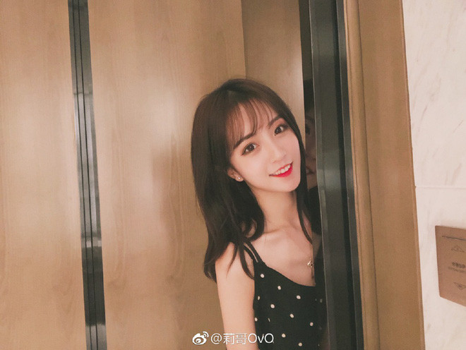 Sau khi hết thời hạn cấm, Lợi Ca mới đây đã quay trở lại với mạng xã hội và thực hiện những đoạn clip "bắt trend" rất hút giới trẻ.