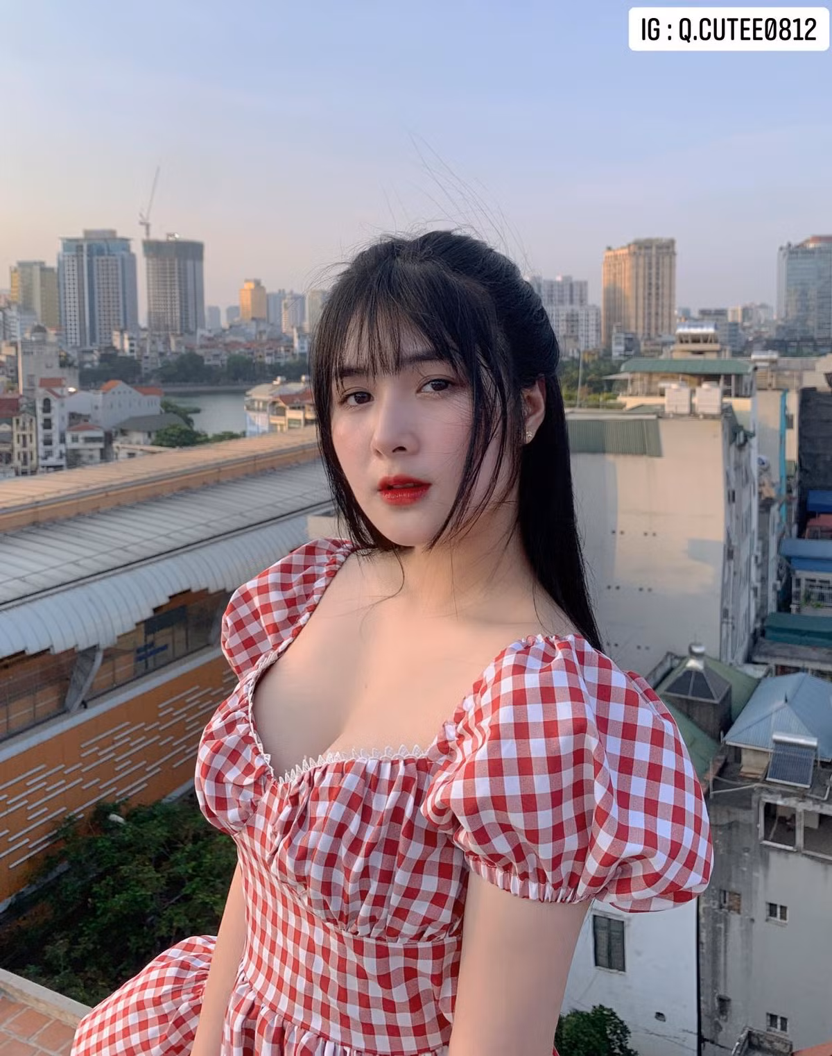 Những tâm sự nhẹ nhàng của Quỳnh Alee khiến người hâm mộ phần nào quên đi những gì cô nàng phát ngôn hay hành động trước đây và có cái nhìn mới mẻ hơn.