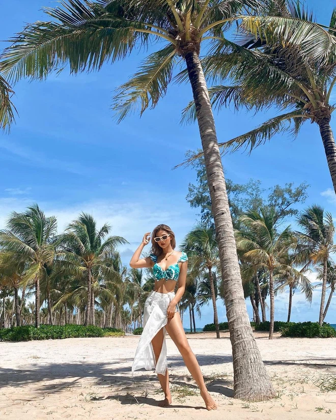 Làn da nâu khoẻ khoắn cùng thần thái sang chảnh của Katleen Phan Võ cũng thu hút bất cứ ai.