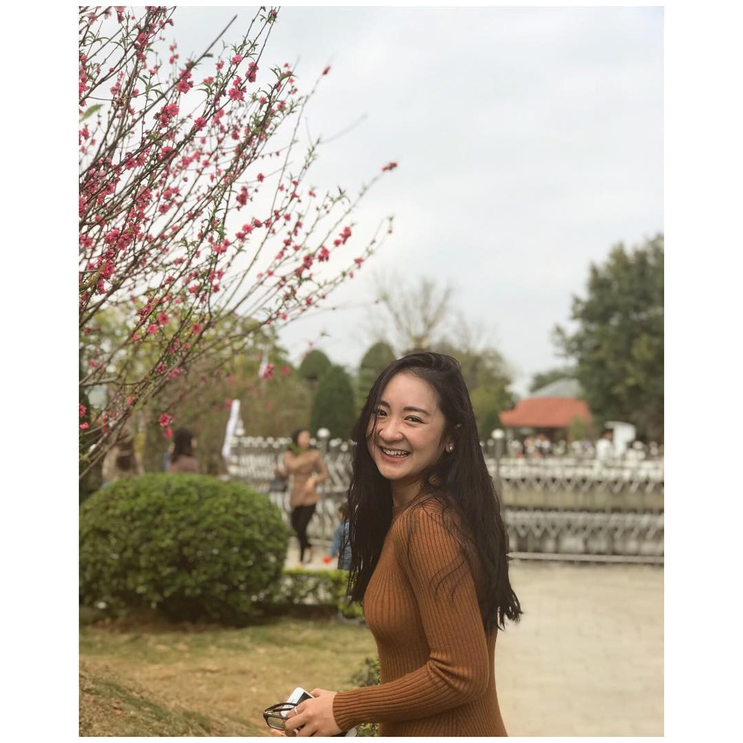 Chuyến bay tới Nga cũng là lần đầu tiên Mai Hương góp mặt trong chuyến bay giải cứu đồng bào tại vùng dịch. Khi đáp xuống sân bay, cô nhìn thấy những giọt nước mắt và những cái ôm của đồng bào để rồi cảm nhận được ý nghĩa thực sự từ công việc mình đang làm.