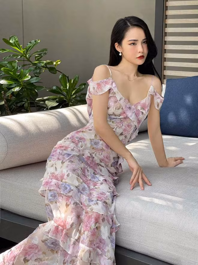 Không giữ được nét xuân thì mơn mởn như thời con gái cộng thêm việc chăm con vất vả, Thanh Nga stress nặng, tâm lý bất ổn. Nhờ có chồng động viên và tạo điều kiện hết mức, cô đã quyết tâm lấy lại vóc dáng sớm nhất có thể.