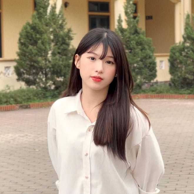 Khánh Chi là thành viên “cứng” trong ban tổ chức các sự kiện ở thành phố Vinh như: trưởng ban kỹ thuật chương trình “The Inspiration”, phó ban kỹ thuật chương trình “Yumun 2022”, trưởng ban thiết kế câu lạc bộ thời trang “Phan Design&amp;Fashion” và đại sứ truyền thông của dự án “Dash for Impact” thuộc tổ chức AIESEC tại Việt Nam…