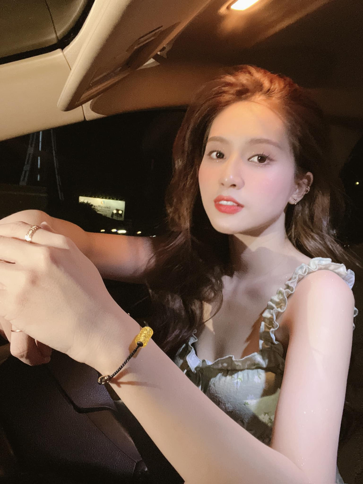 Đúng là gái một con không làm người ta thất vọng, Thiên An thăng hạng cả sự nghiệp lẫn nhan sắc dù bị Jack ruồng bỏ.