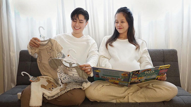 Vừa qua, An Nguy (tên thật Ngụy Thiên An) đã nhận được vô số lời chúc từ mọi người khi công bố tin mang thai với người yêu đồng giới tên là Alex Nguyễn.